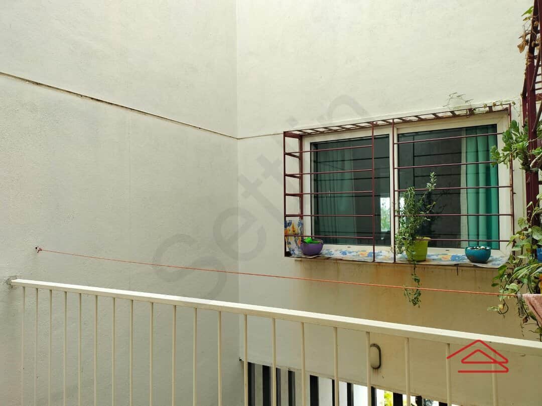 Balcony 3