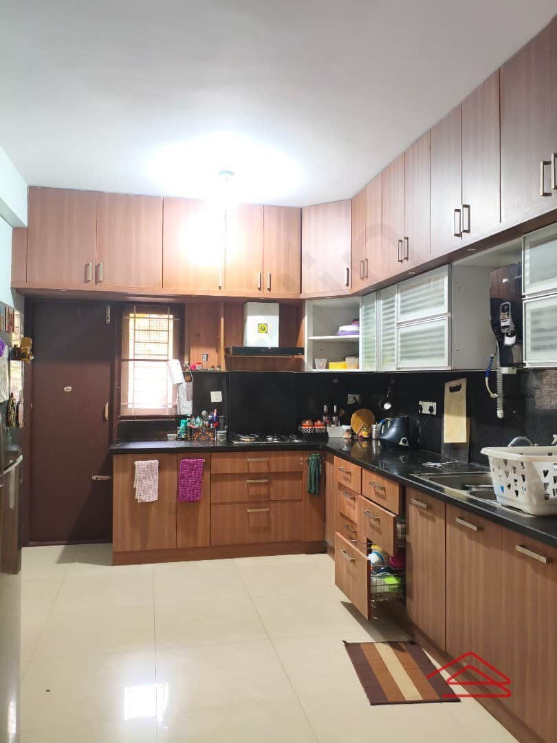 Kitchen 1