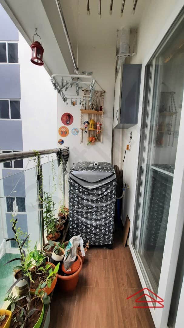 Balcony 1