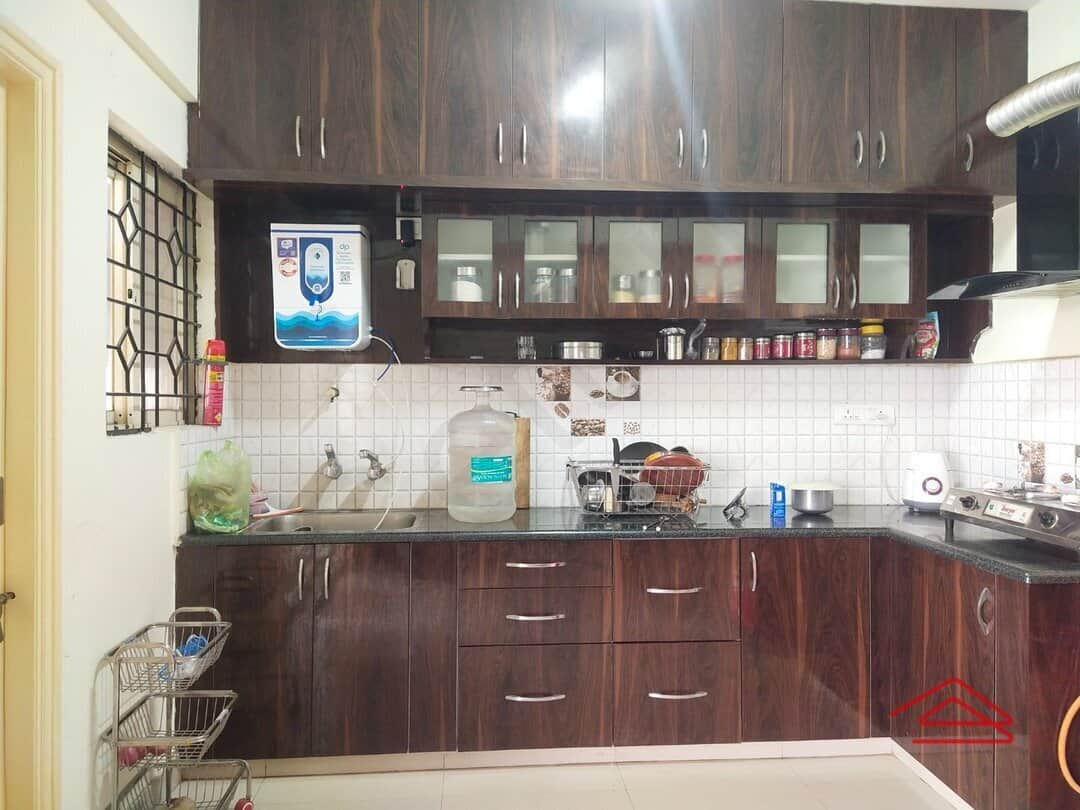 Kitchen 1