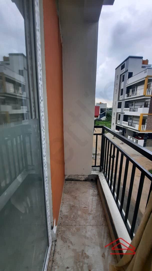 Sub Unit : balconies 1