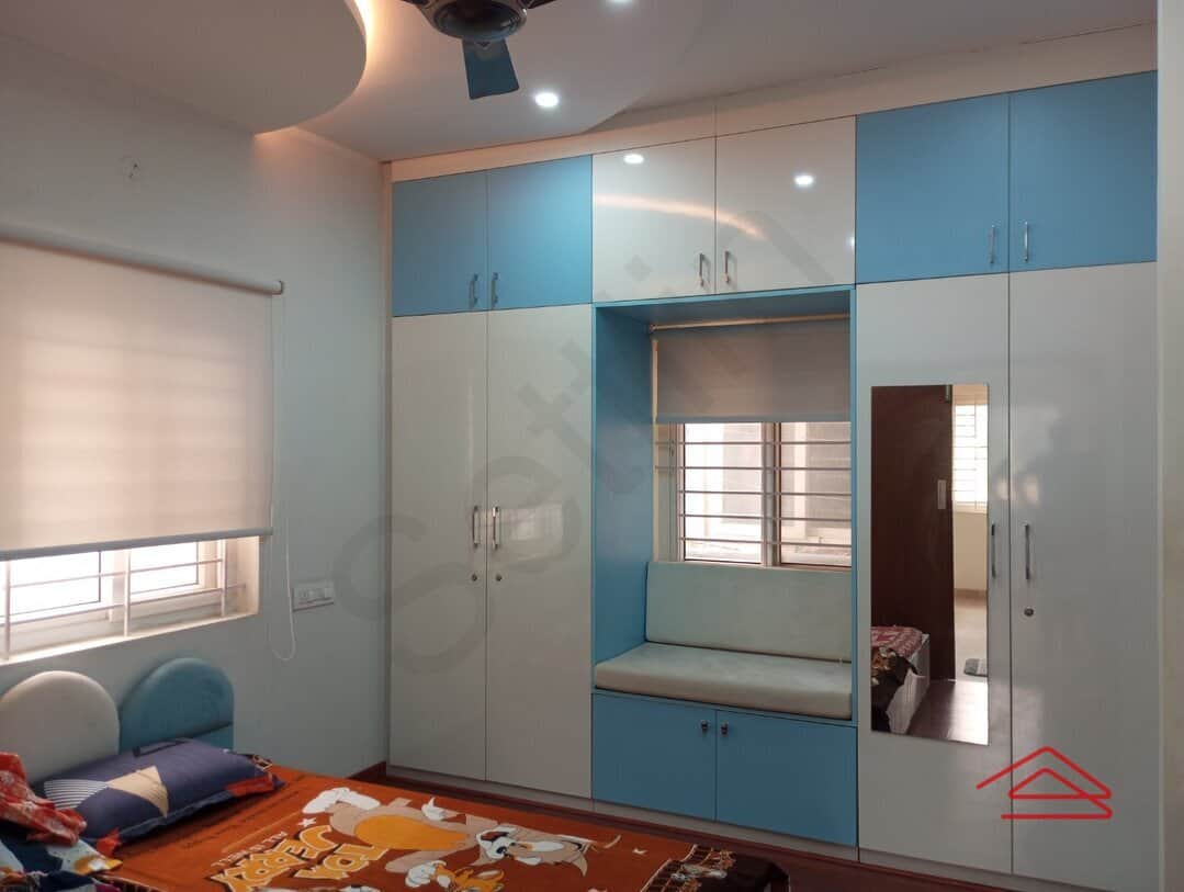 Sub Unit : bedrooms 3