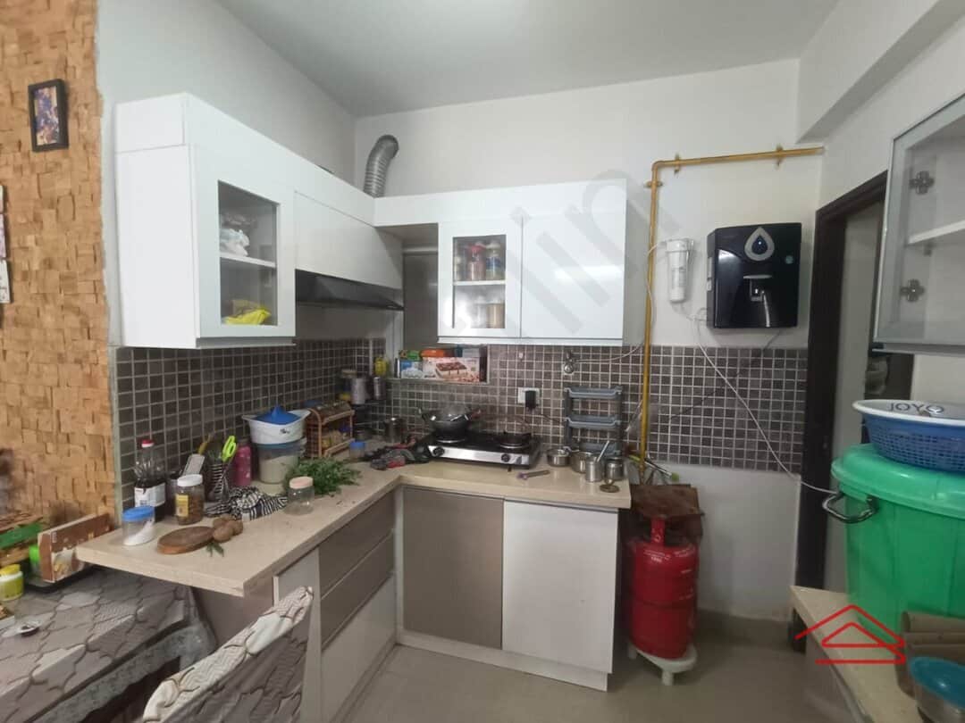 Kitchen 1