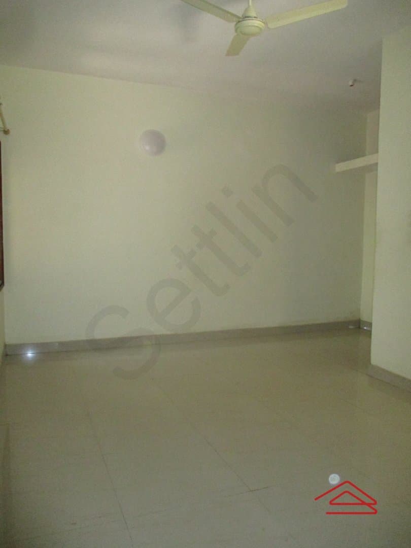 bedrooms-5mZq.jpg