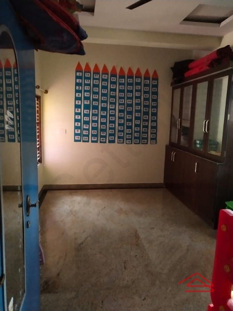 bedrooms-NvKG.jpg