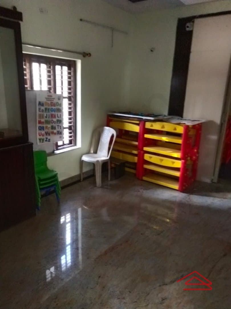 bedrooms-fKra.jpg