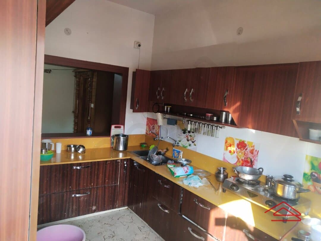 kitchens-Q37t.jpg