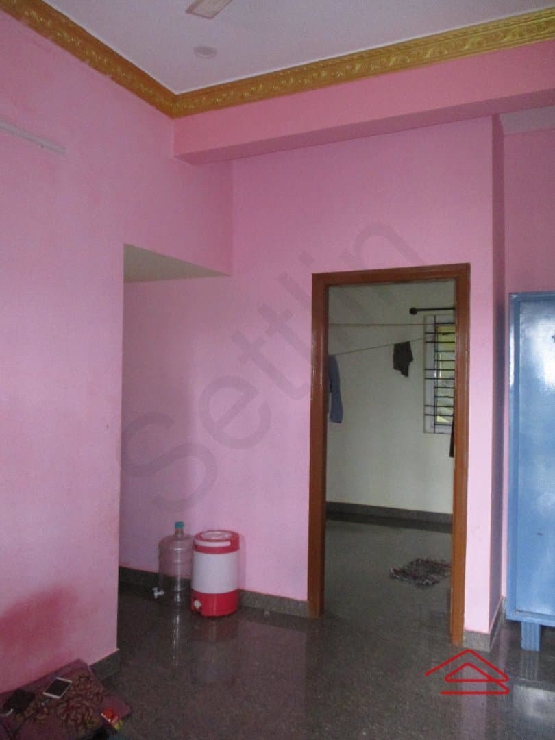 halls-3Sux.jpg