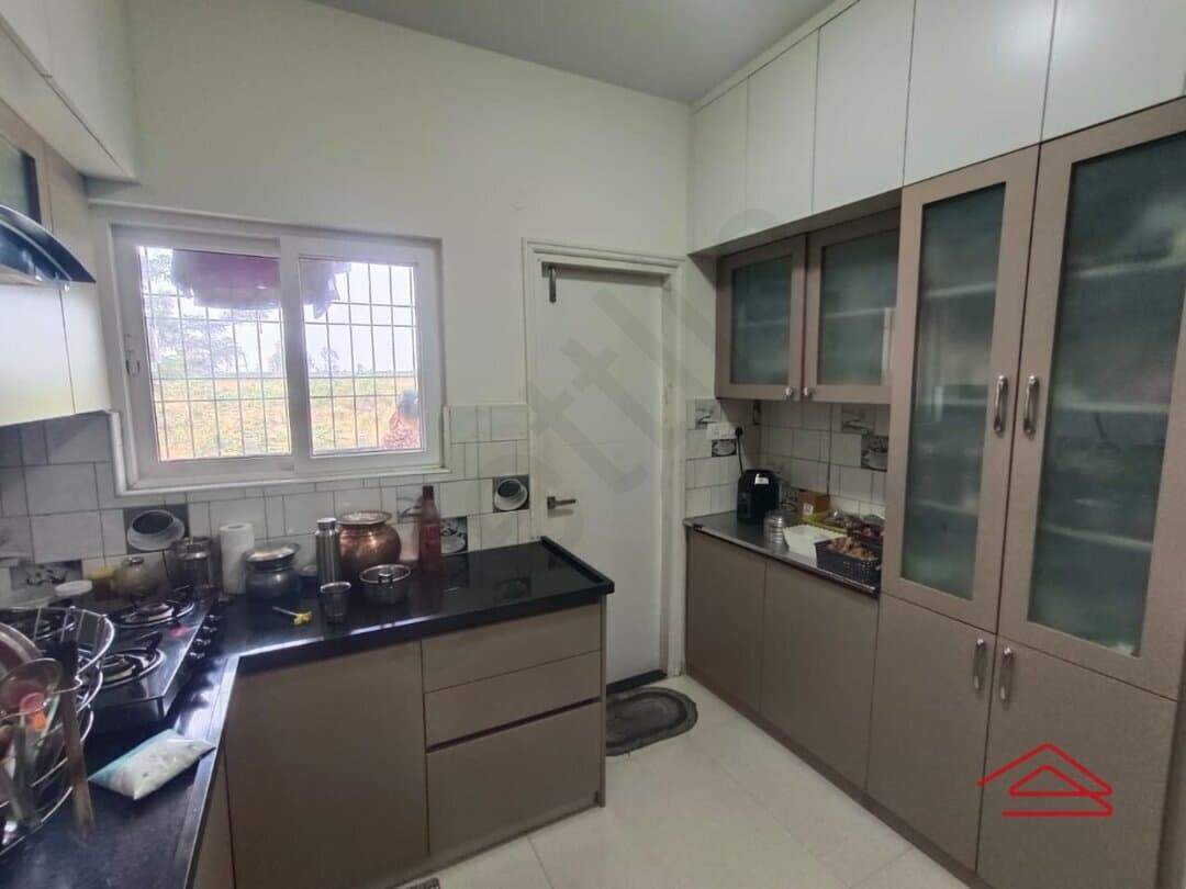 Kitchen 1