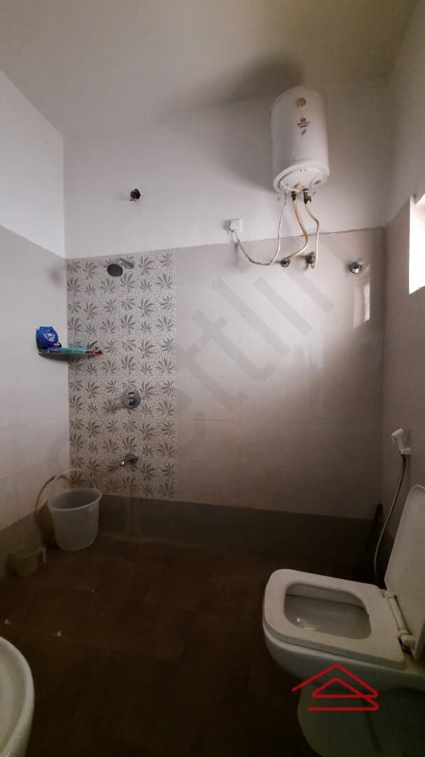 bathrooms-PBBS.jpg
