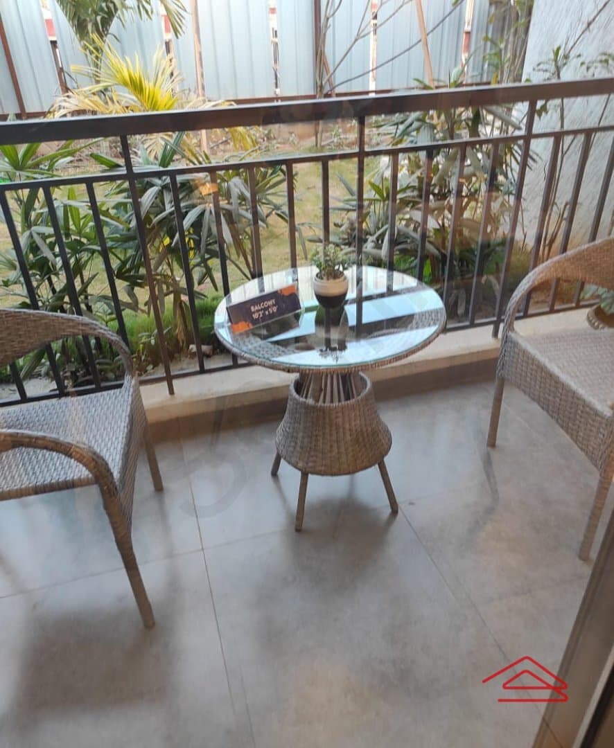 Balcony 2