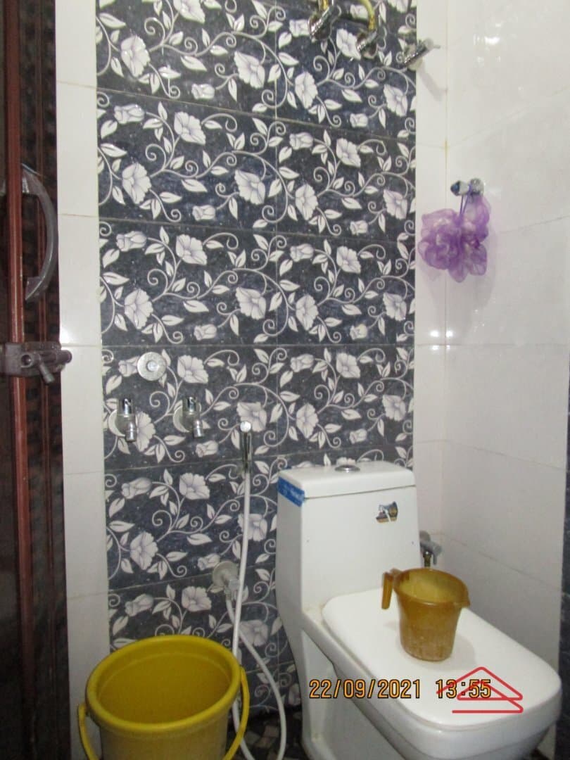 bathrooms-7NS7.jpg