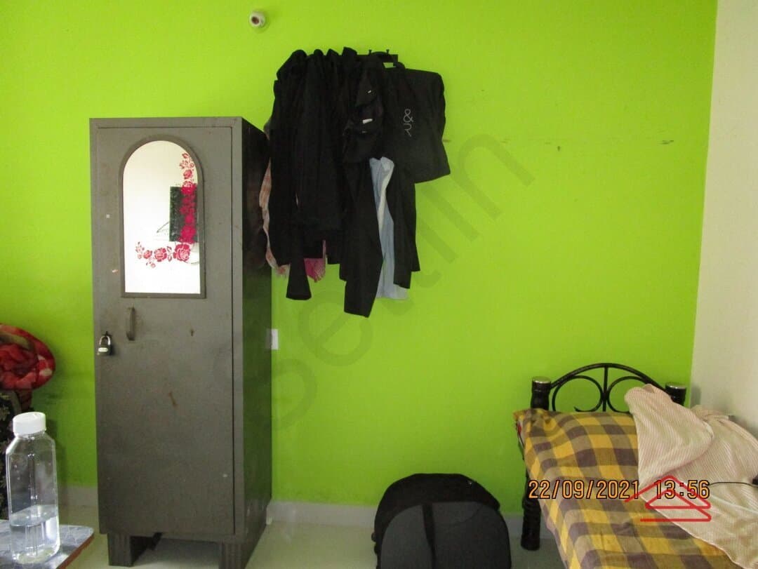 bedrooms-r3Sx.jpg