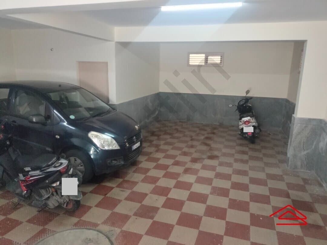 parkings-Mnjh.jpg