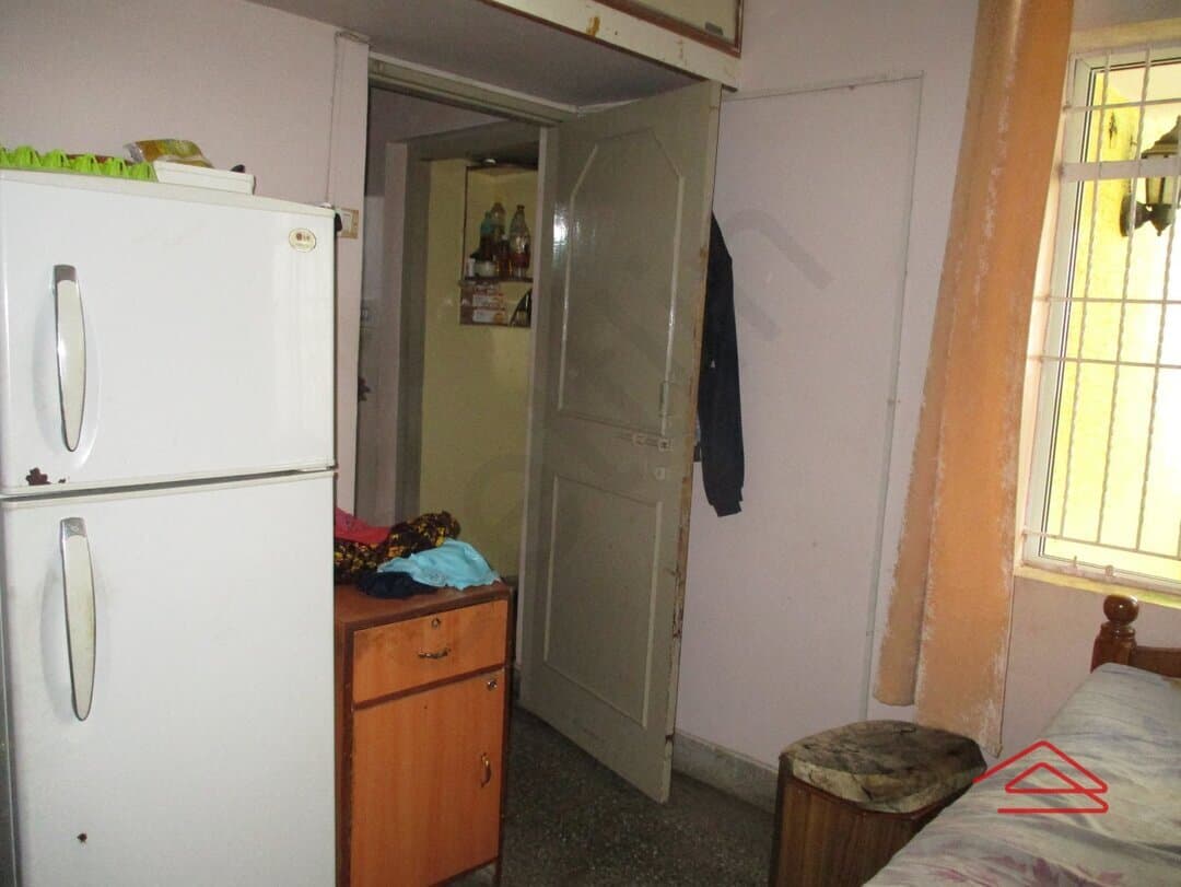 bedrooms-gBHx.jpg