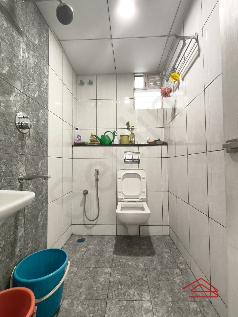 Bathroom 2
