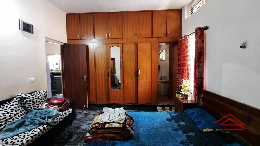 bedrooms-T5kL.jpg