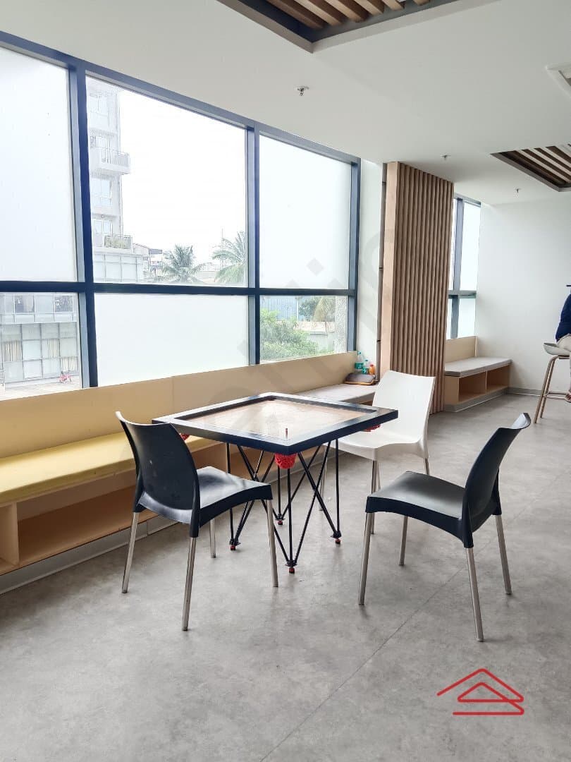 Project: CarromRoom