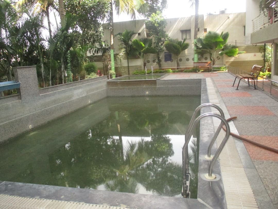 Project: SwimmingPool