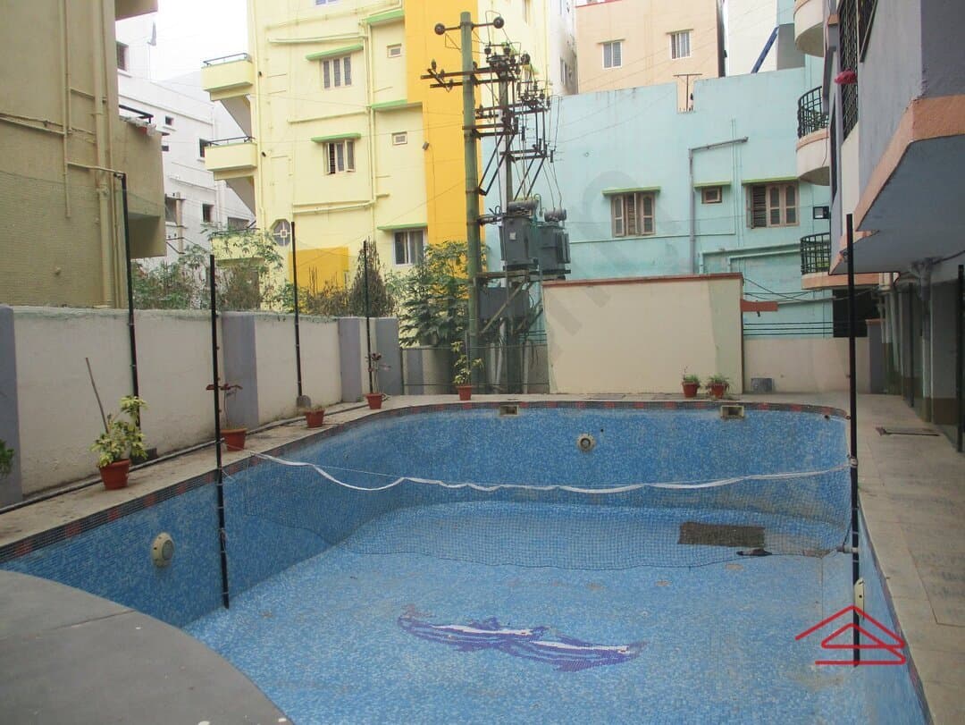 Project: Swimmingpool