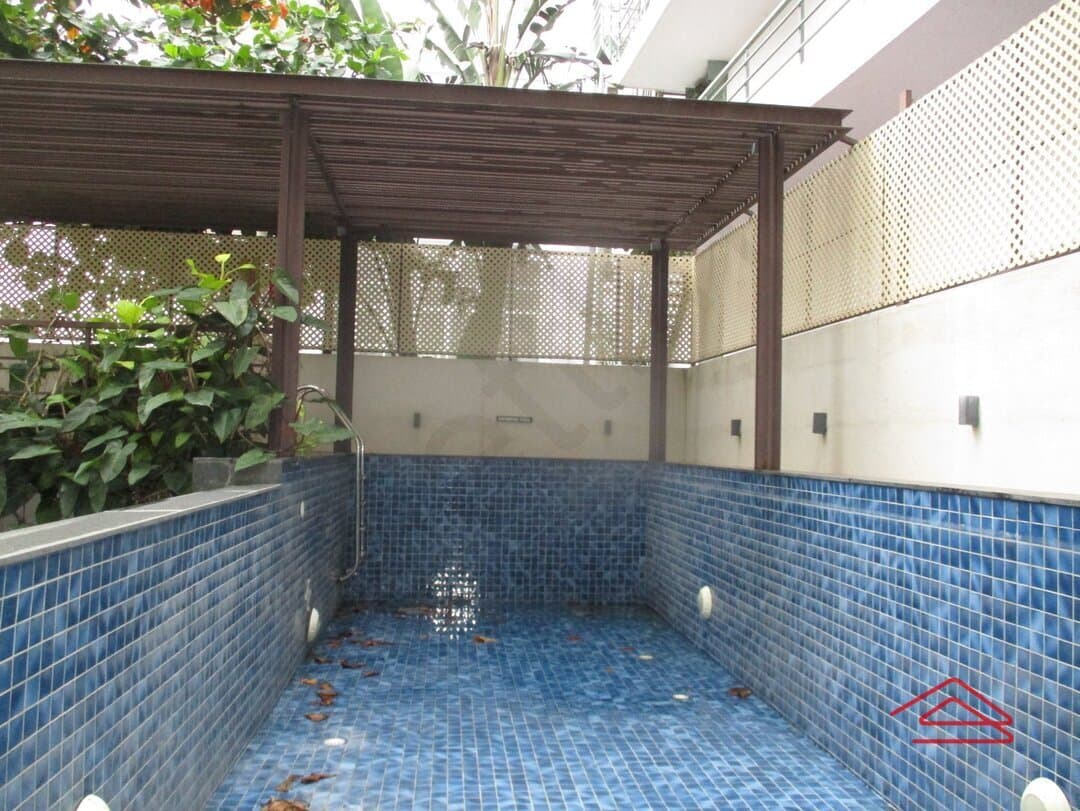 Project: Swimmingpool