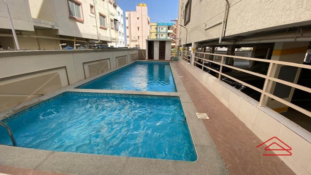 Project: SwimmingPool