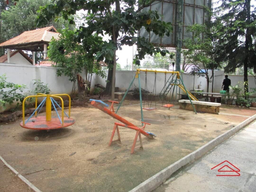 Project: KidsPlayArea