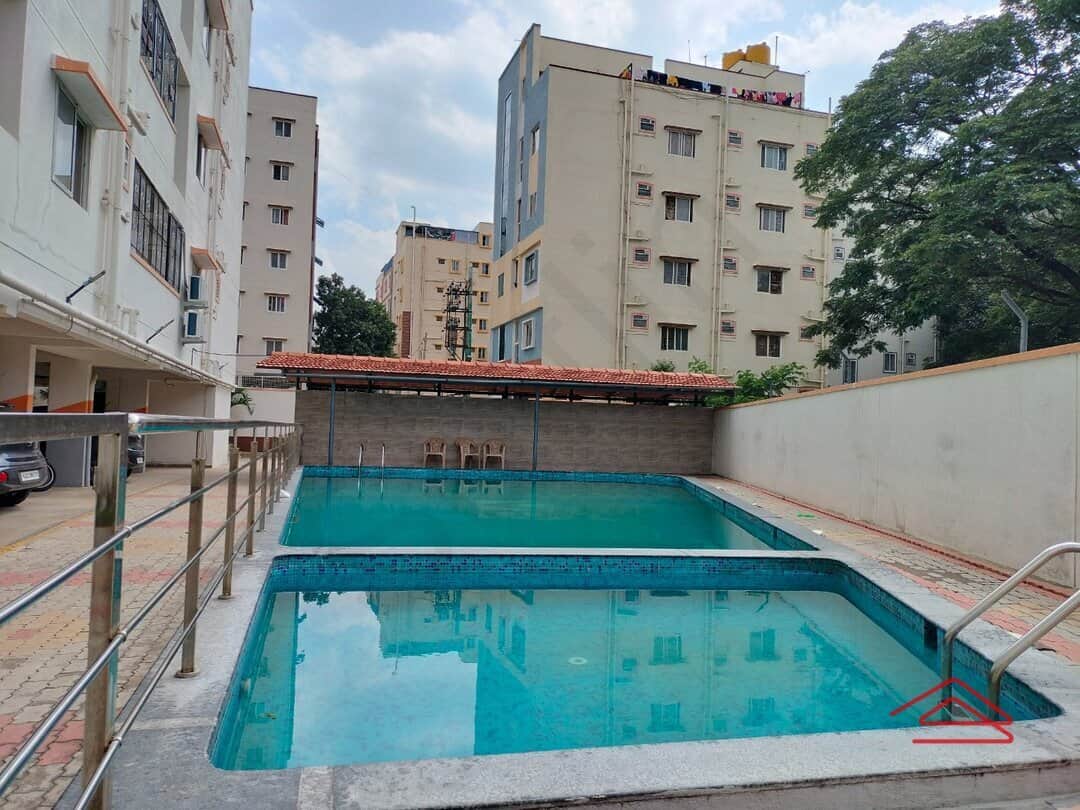Project: SwimmingPool