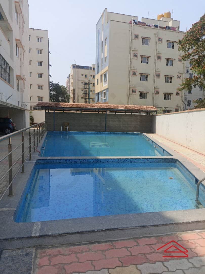 Project: SwimmingPool