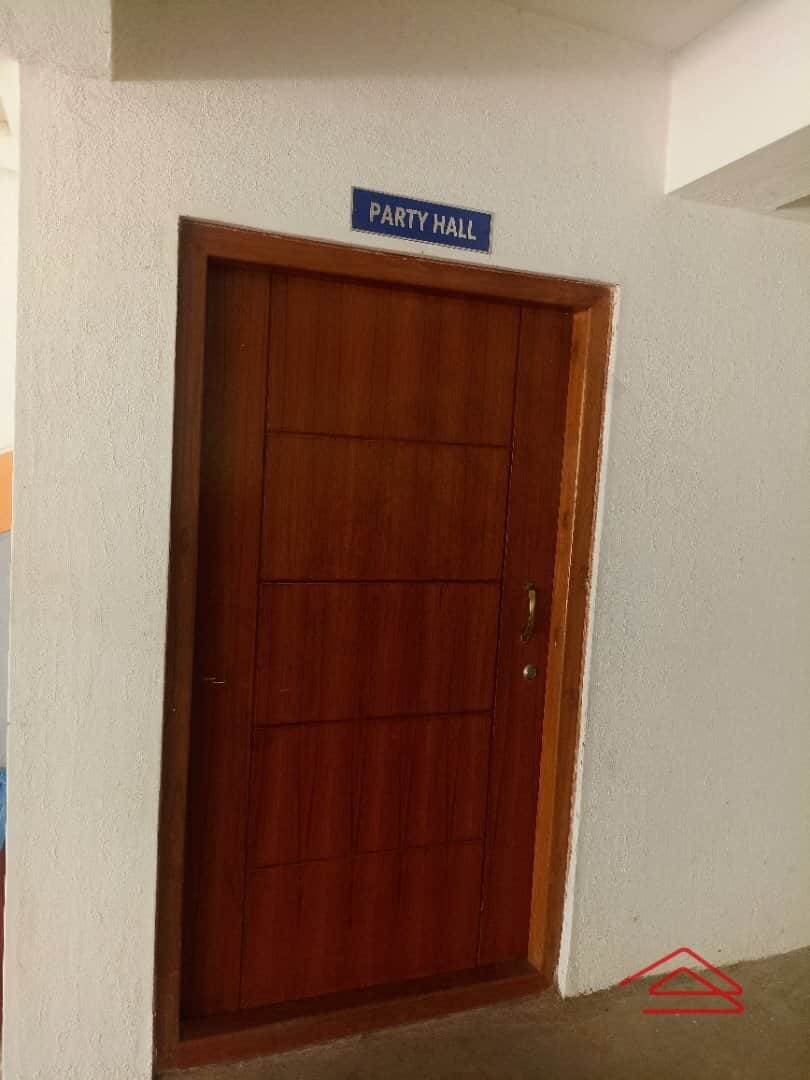 Project: PartyHall