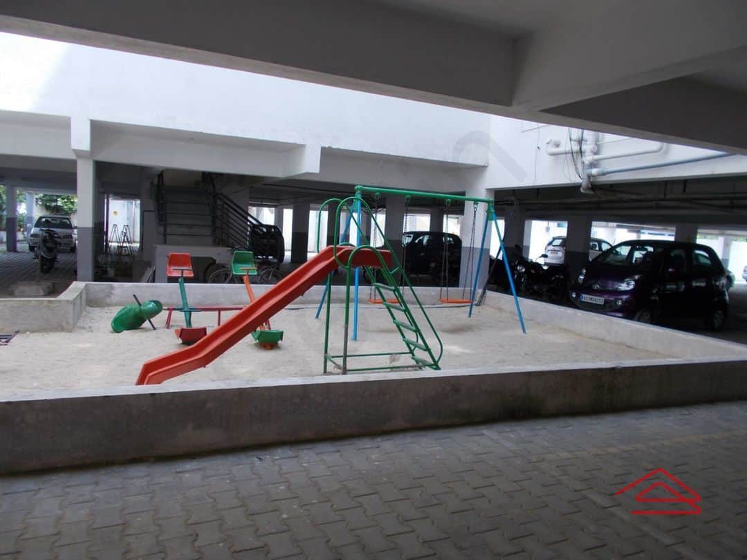 Project: KidsPlayArea