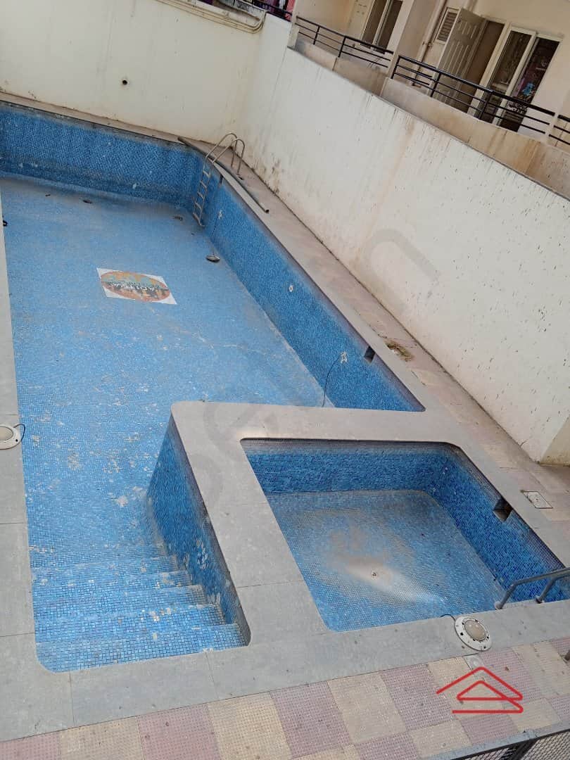Project: SwimmingPool