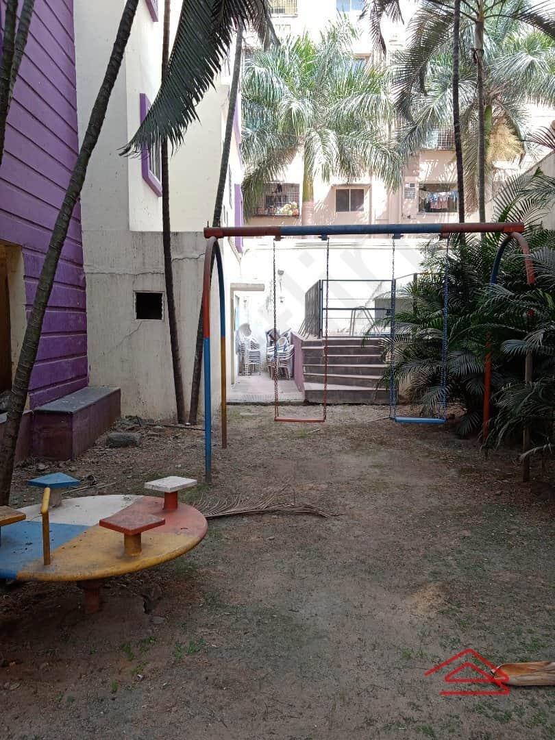 Project: KidsPlayArea