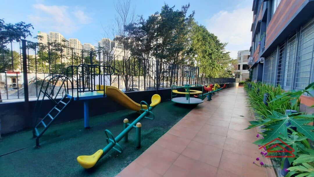 Project: KidsPlayArea