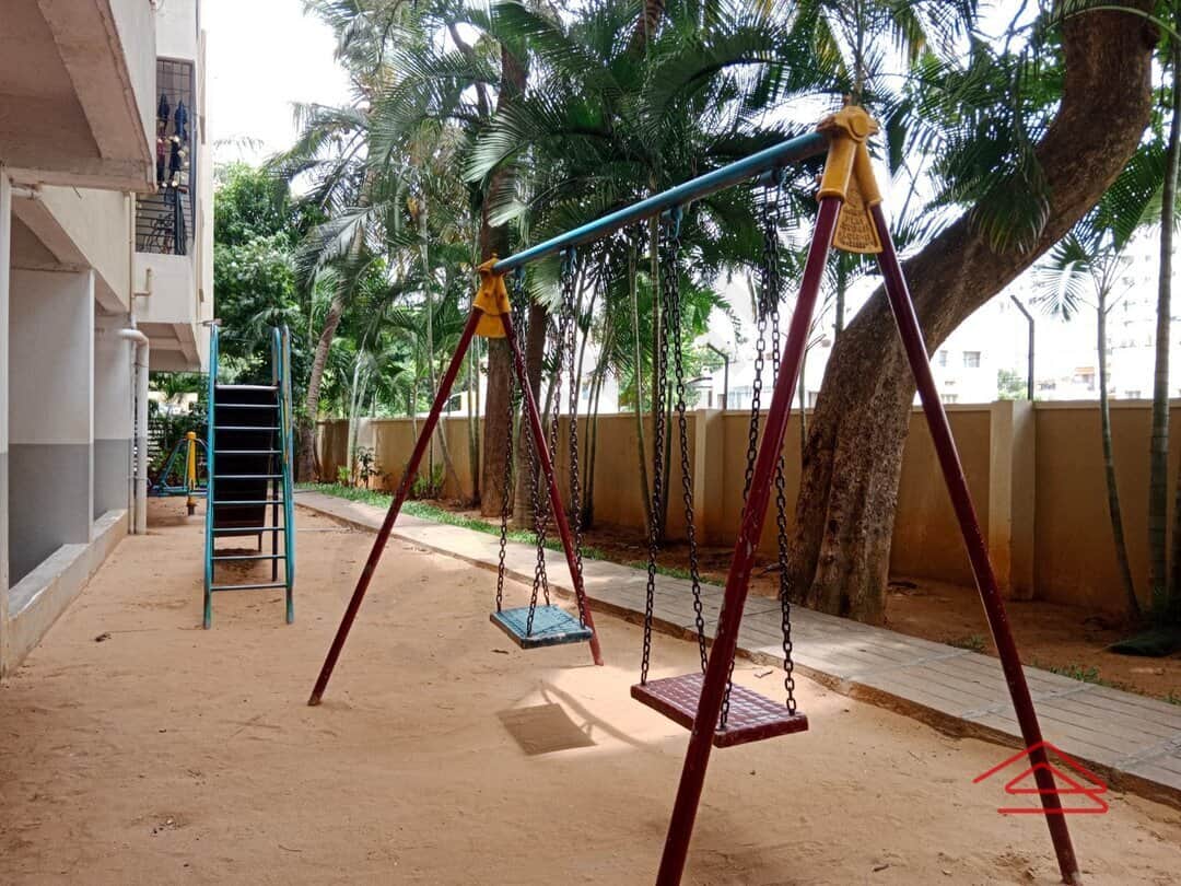 Project: KidsPlayArea