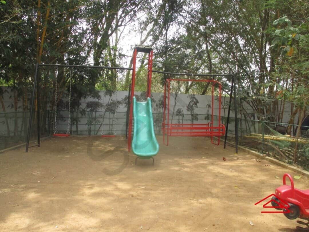 Project: KidsPlayArea