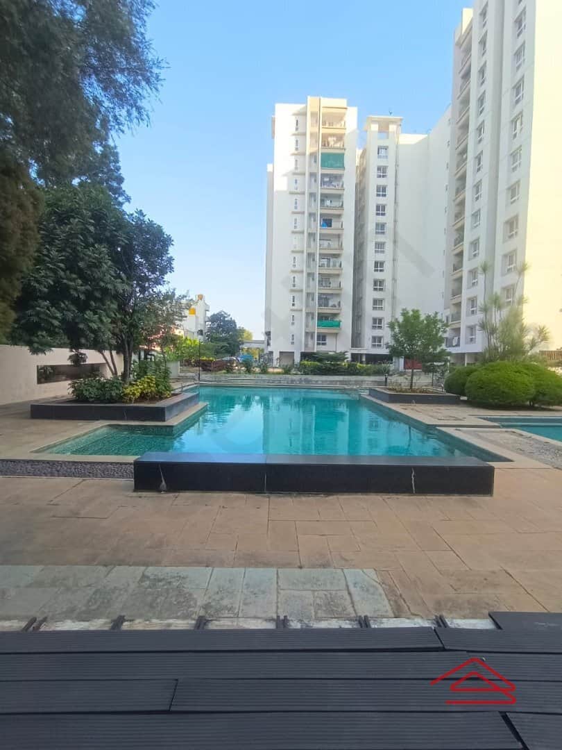 Project: SwimmingPool