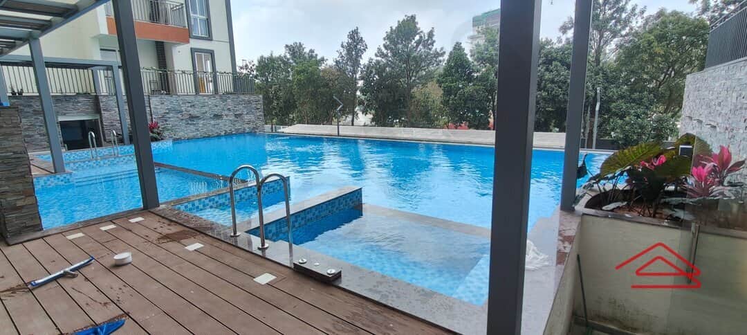 Project: SwimmingPool