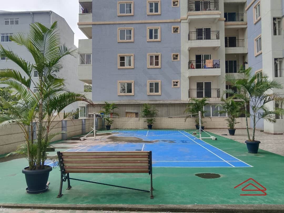 Project: BadmintonCourt