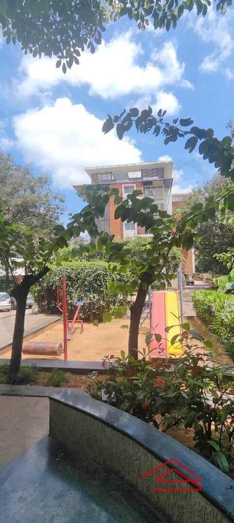 Project: KidsPlayArea