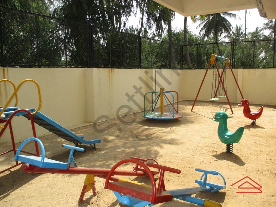 Project: SwimmingPool