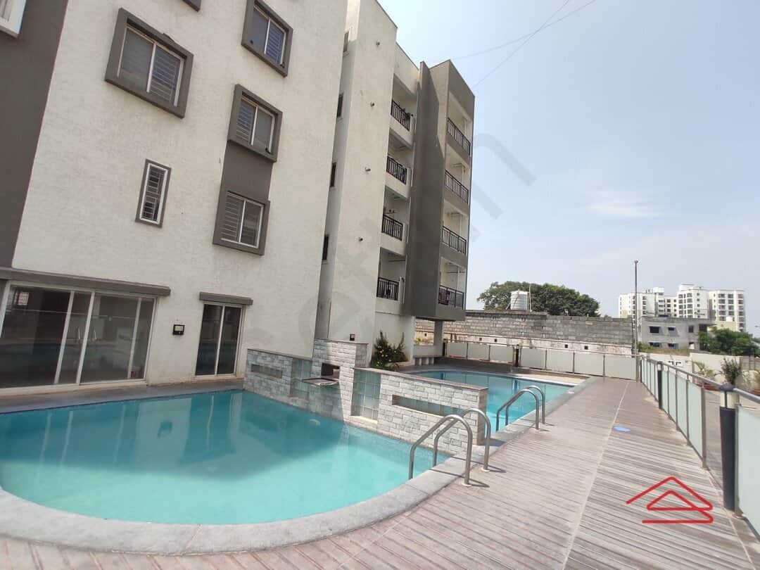 Project: SwimmingPool