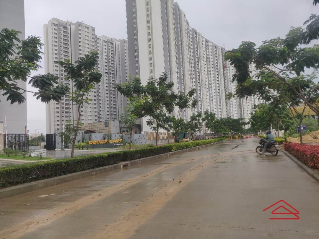 Project: ApproachRoad