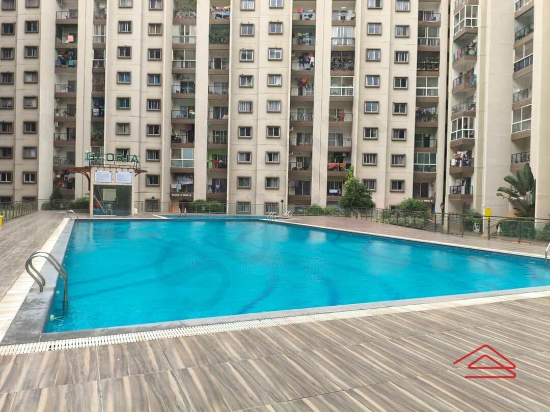 Project: SwimmingPool