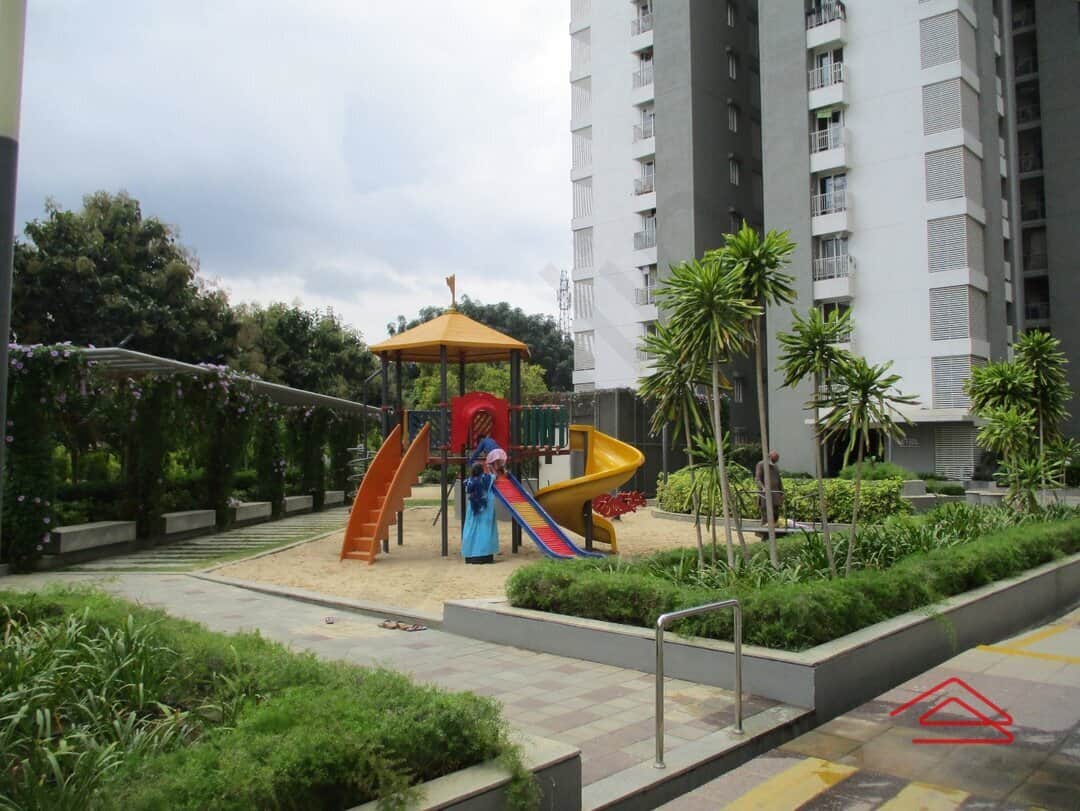 Project: KidsPlayArea