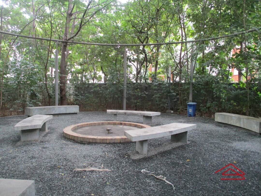 Project: BadmintonCourt