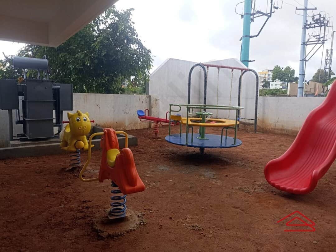 Project: KidsPlayArea