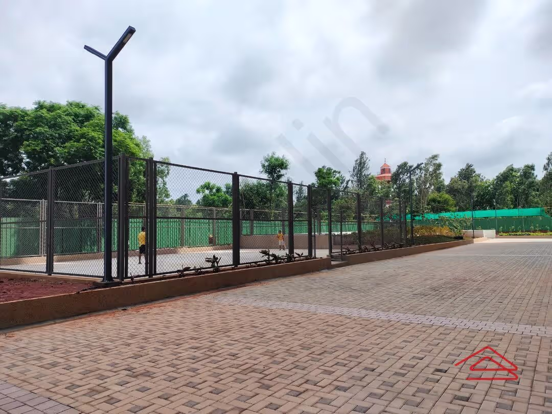 Project: BadmintonCourt