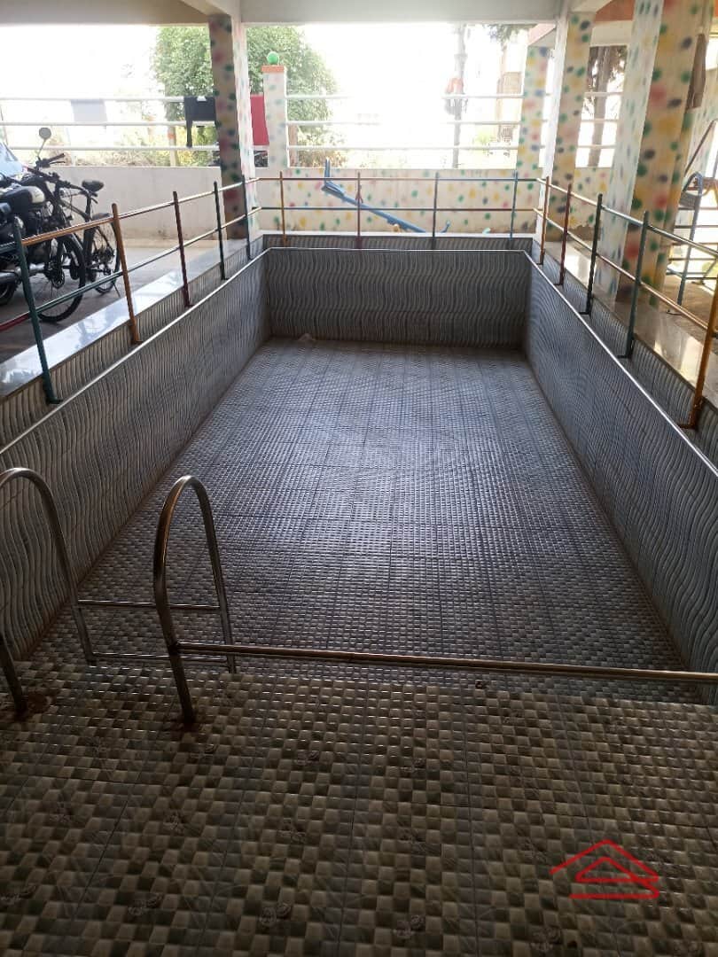 Project: SwimmingPool