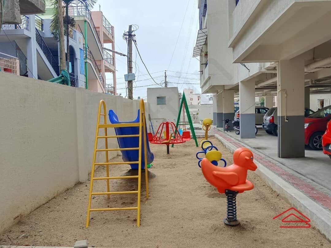 Project: KidsPlayArea